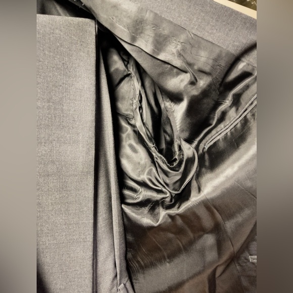 Pronto Uomo Men’s 44R Charcoal Gray Suit - Picture 11 of 12
